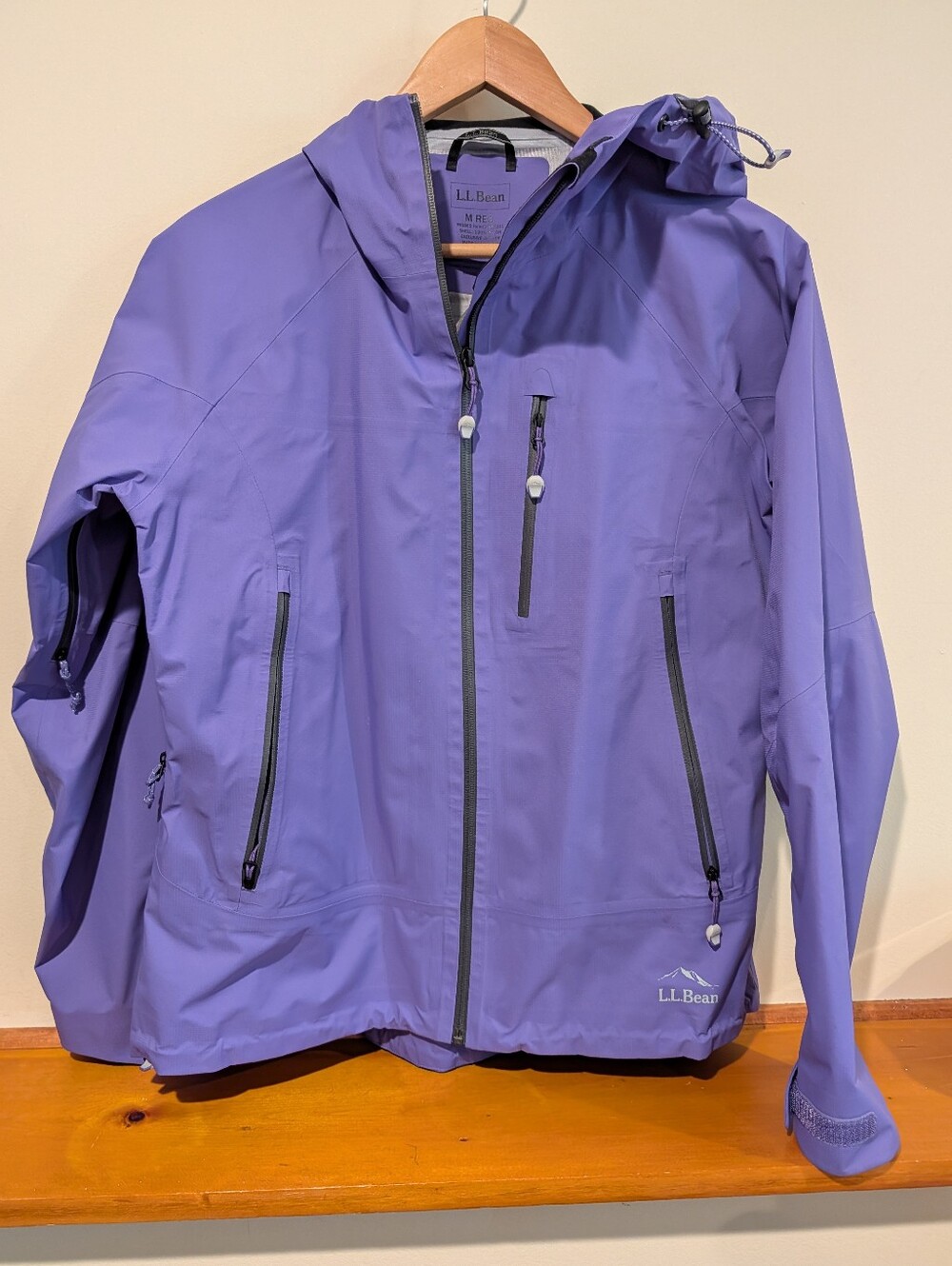 L.L.Bean Waterproof Rain Jacket Shell Purple Hooded Full Zip Women's M Regular
